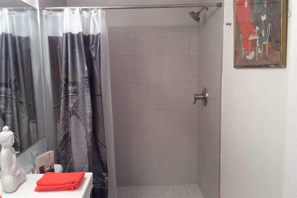 Modern Downtown Condo Palm Springs Extérieur photo
