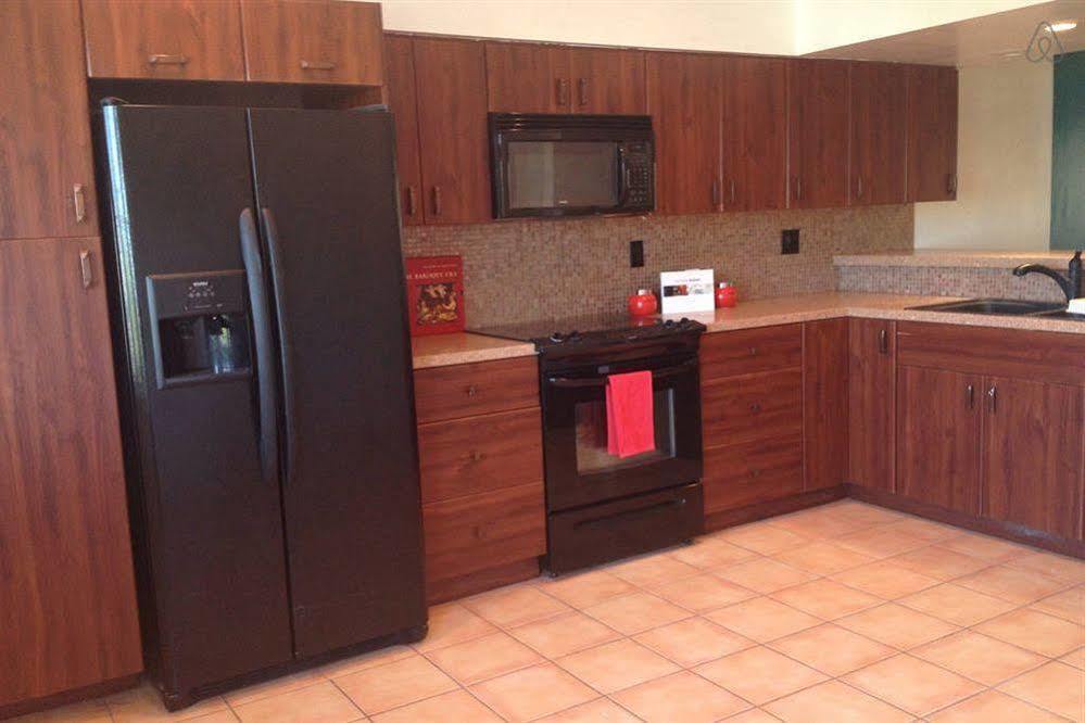 Modern Downtown Condo Palm Springs Extérieur photo